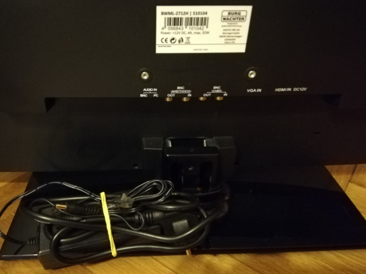 Led monitor 27" za PC