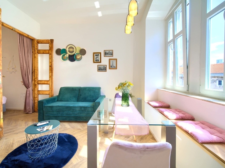 Uži centar, 1S+DB, odličan stan!