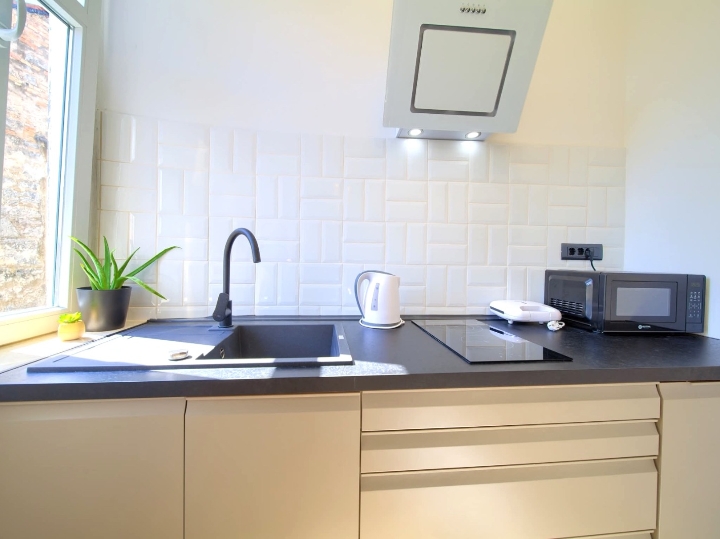 Uži centar, 1S+DB, odličan stan!