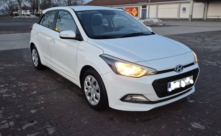 Hyundai I20