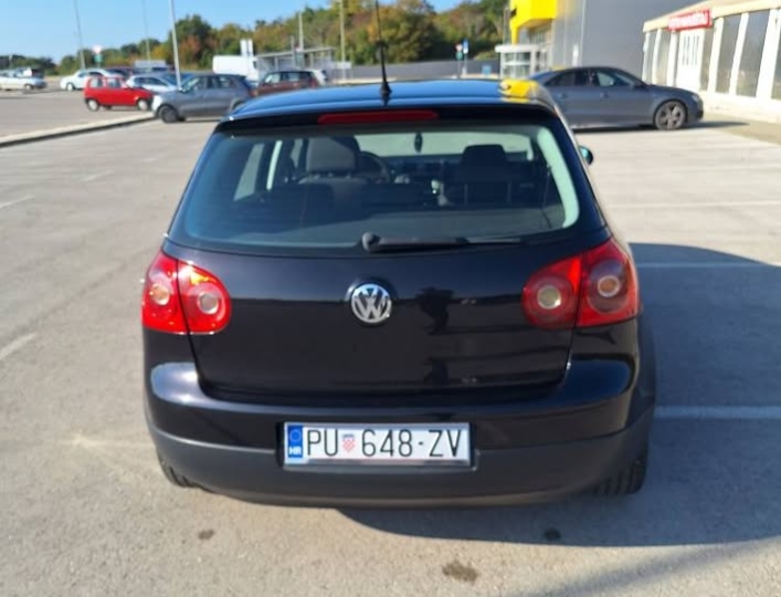 Volkswagen Golf 5 2.0 tdi