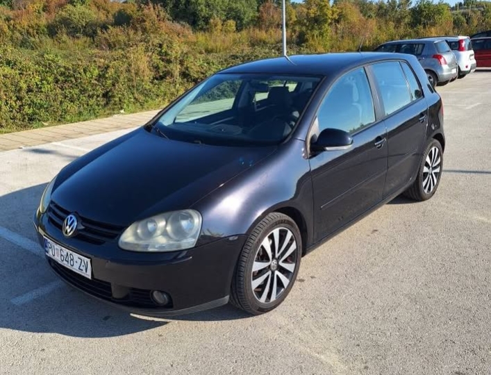 Volkswagen Golf 5 2.0 tdi