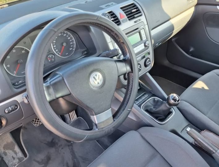 Volkswagen Golf 5 2.0 tdi