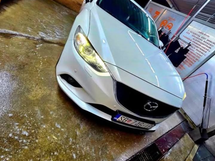 Mazda 6 2.2