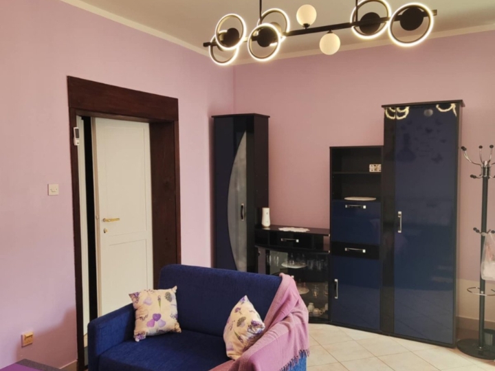 Jednosoban stan, Belveder