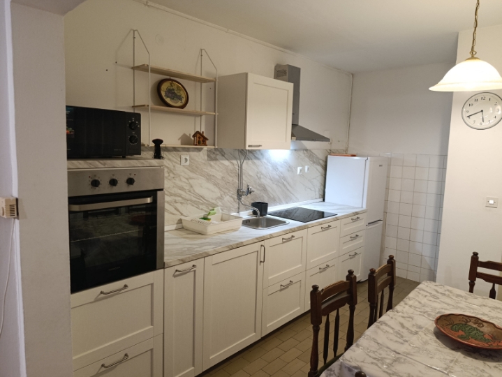 Stan u Novom naselju Škurinje