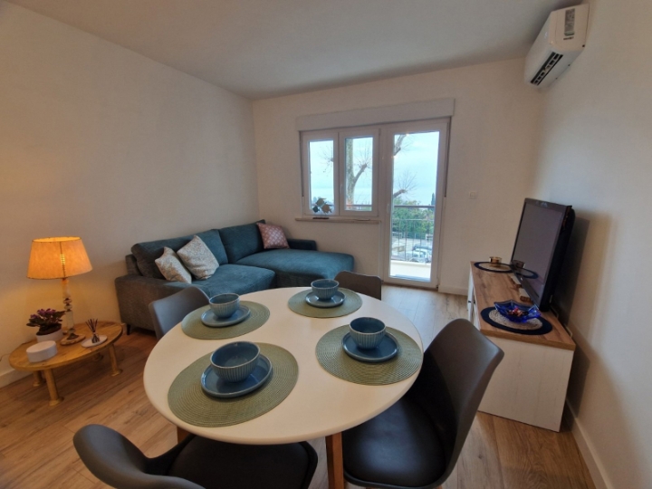 Iznajmljujem stan u Lovranu, 60m2