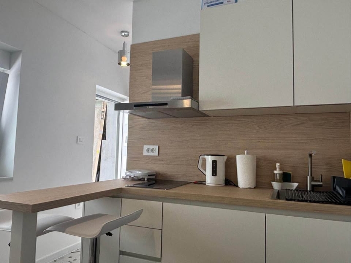 Kostrena, moderan studio za dugoročni najam