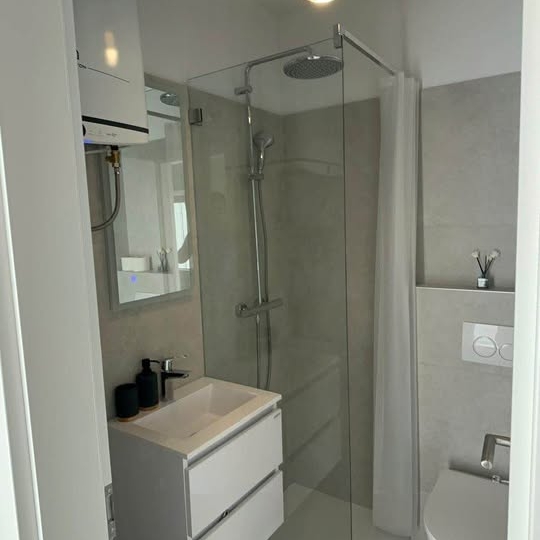 Kostrena, moderan studio za dugoročni najam