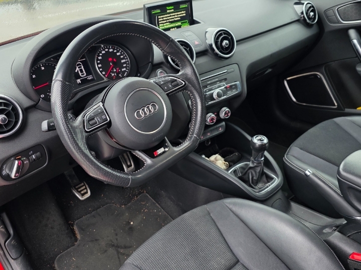 Audi A1 S-line 1.4 tdi