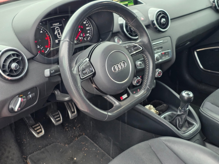 Audi A1 S-line 1.4 tdi
