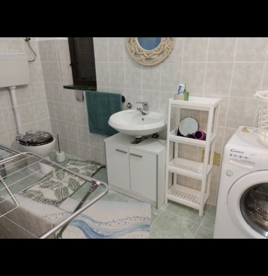 Bregi, 10 min do Opatije, posl.-stamb. kuća, 480.000 € nije fixno!