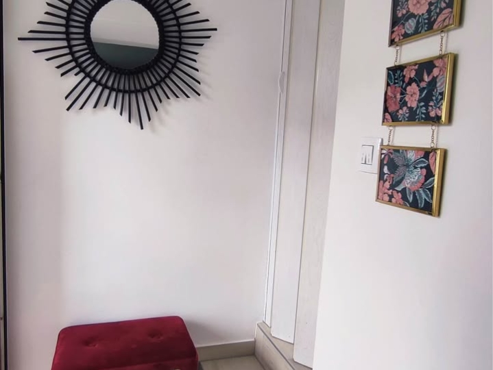 Hosti, 1S+DB, uredan i moderan stan