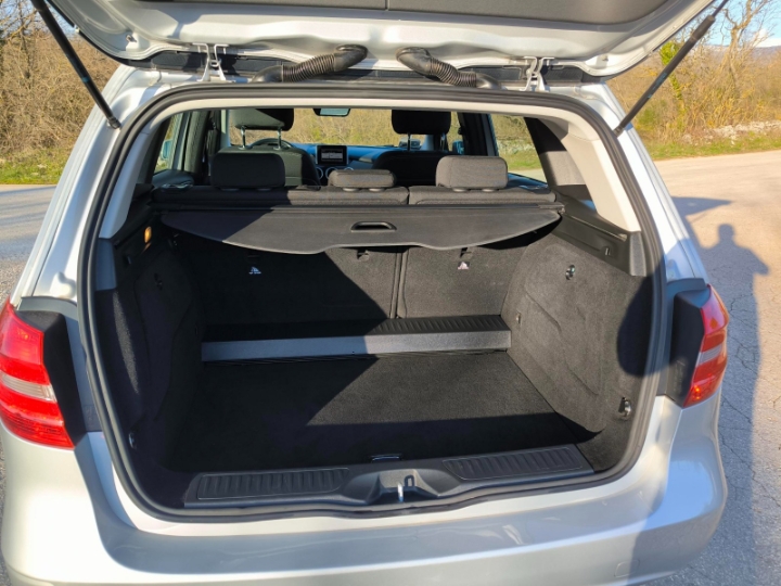 Mercedes B klasa, 180 CDI (MB motor)