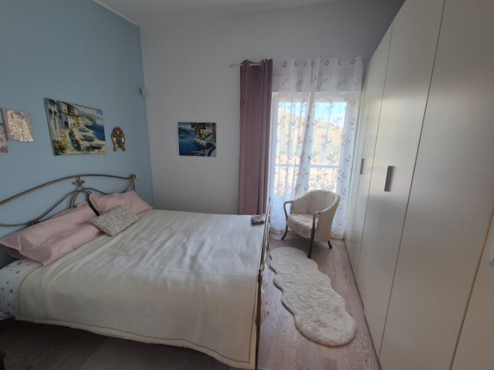 Opatija, 2S+DB s terasom i garažom