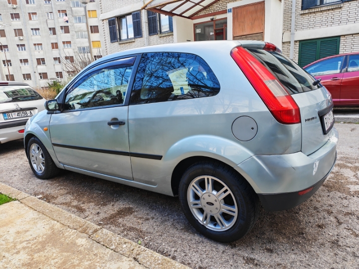 Fiesta 1.2i Ghia