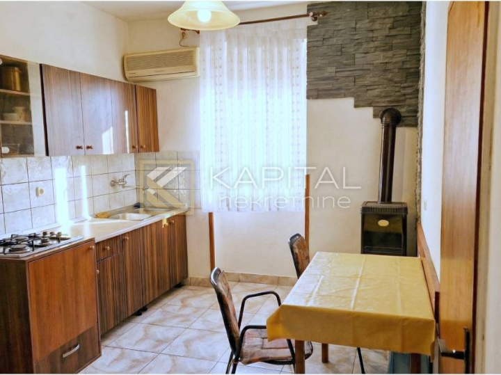 Orehovica, etaža s okućnicom od 50 m2