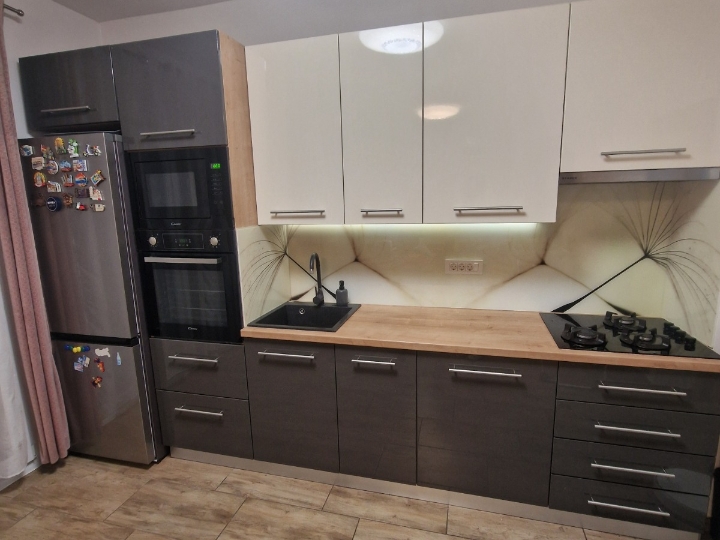 Svilno, kuća 120 m², 2 stana