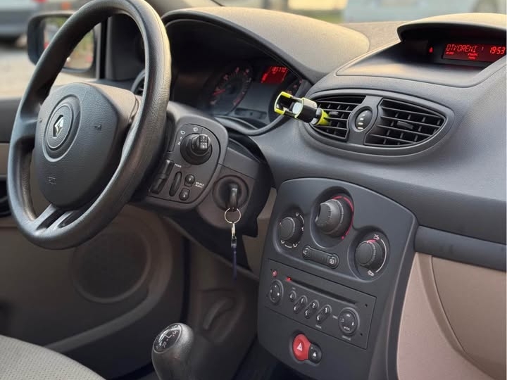Renault Clio 1.2 16v