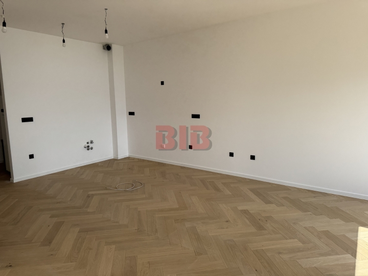 Luksuzan penthouse u urbanoj vili, panoramski pogled