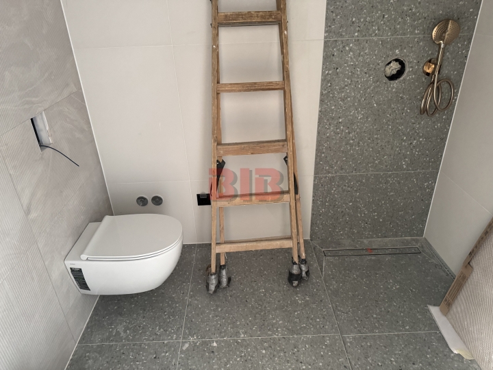 Luksuzan penthouse u urbanoj vili, panoramski pogled