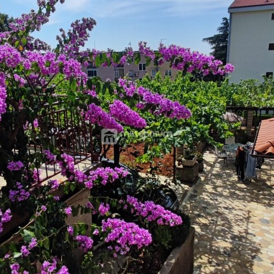 Lovran, 168.72m2, 4S+DB, balkoni, terasa, veranda, okućnica