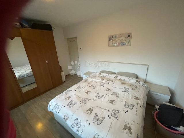 Turnić, 37.24m2, 1S+DB, balkon, pogled na more