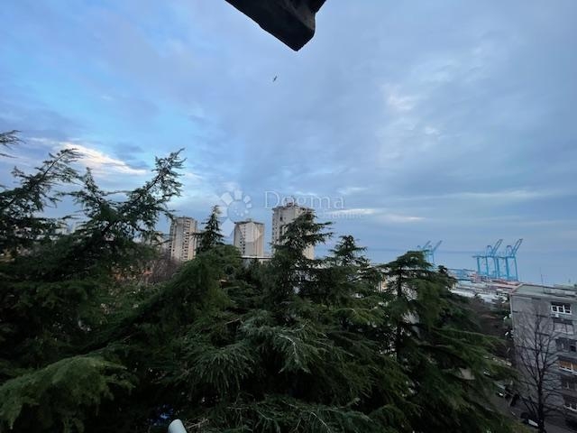 Turnić, 37.24m2, 1S+DB, balkon, pogled na more