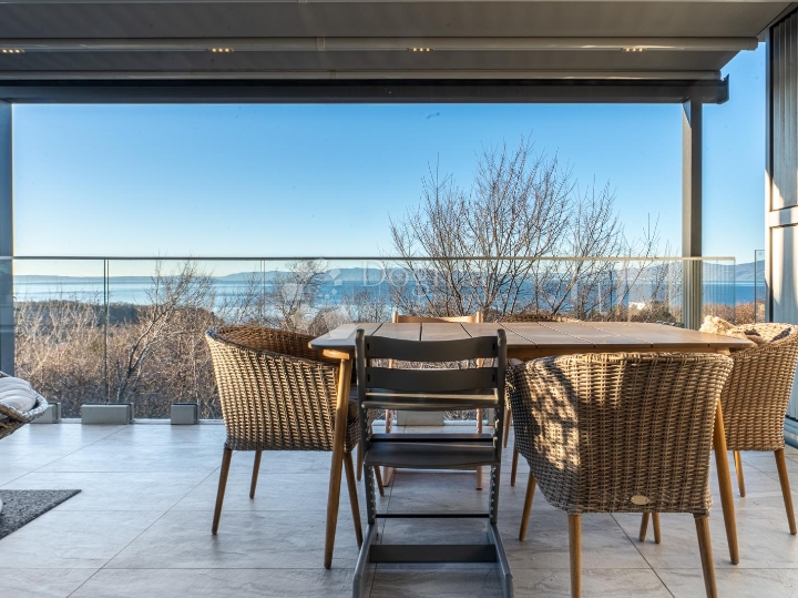 Najljepši stan u Kostreni