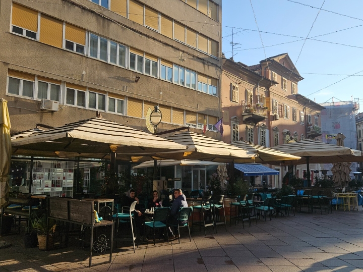 Suncobrani za terasu