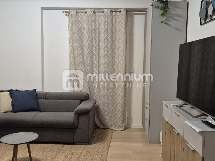 Kantrida, 83.73m2, 2S+DB, parkirno mjesto, terasa