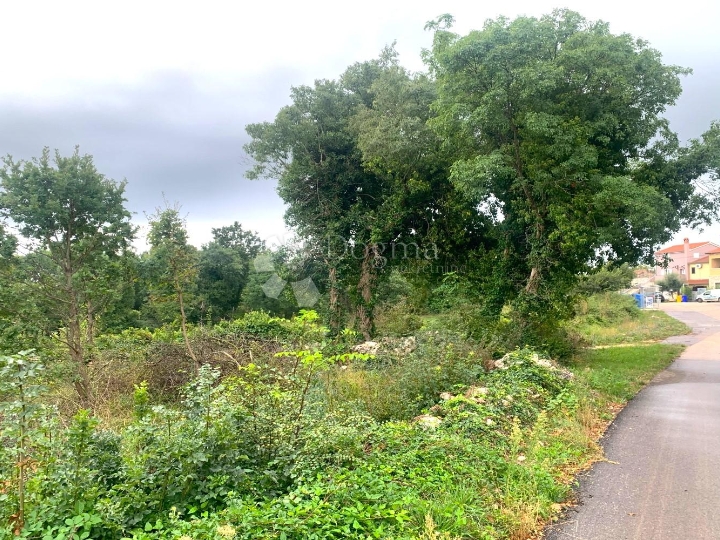 Rakalj – parcela s dozvolom, pogled na more