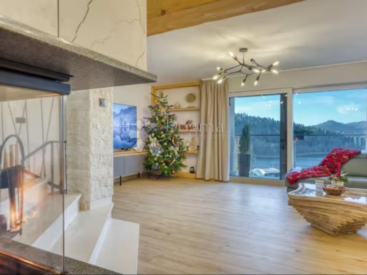 Predivna kuća u Fužinama!