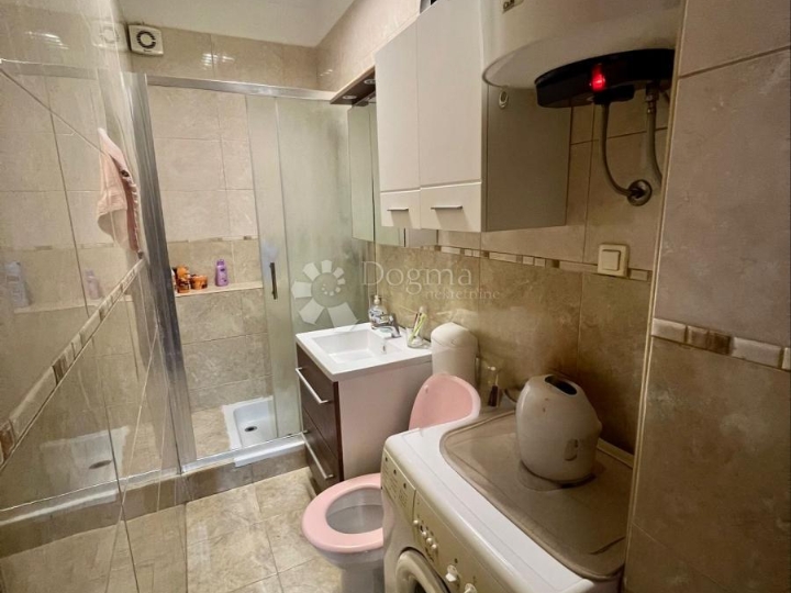 Prilika u Rovinju - stan 38m2. Samo u ponudi naše agencije