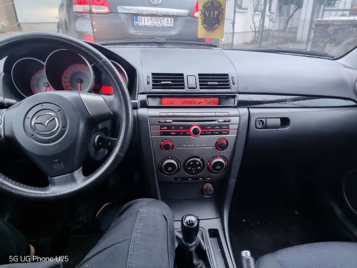 Mazda 3