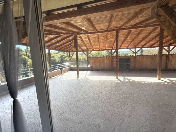 Kastav, stan 250 m2, za 15 radnika