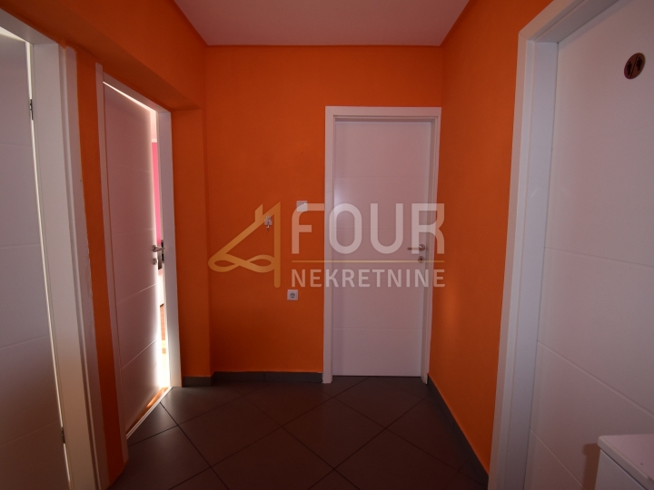 Novi Vinodolski, 56.95 m2, 1S + DB, balkon, pogled