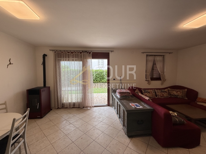 Istra, Poreč - okolica, 2S+DB, 65 m2, terasa