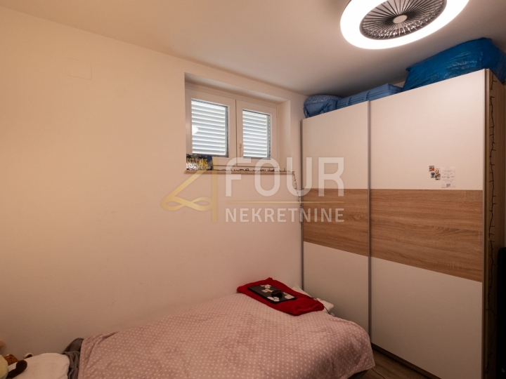 Istra, Medulin, 2S + DB, terasa