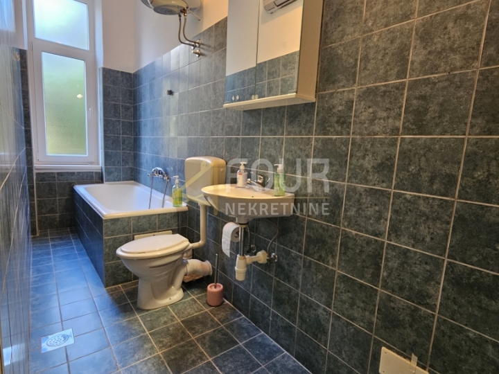 Opatija, Centar, 1S + DB, 33.39 m2