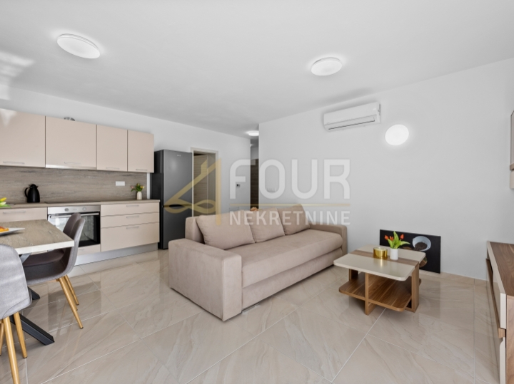 Istra, Peroj, novogradnja, 61.35 m2