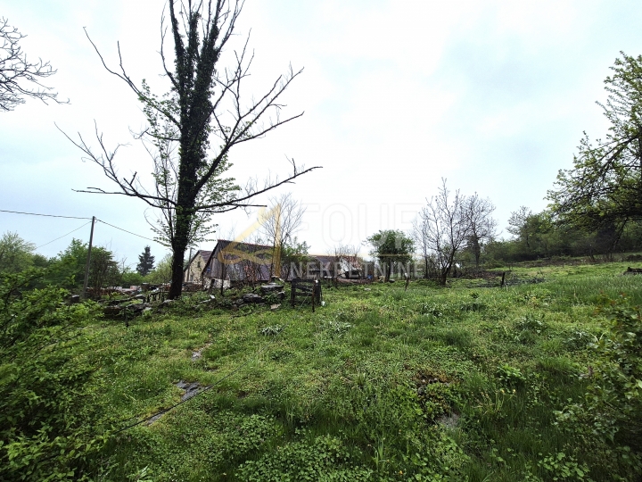 Gorski kotar, Moravice, samostojeća kuća, 250 m2