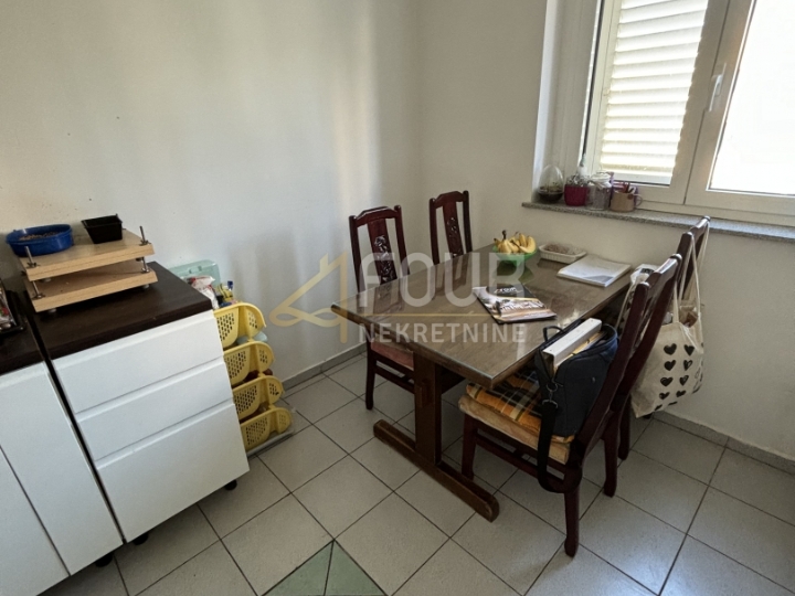 Rijeka, Donja Vežica, 47.97m2, 2skl, lođa