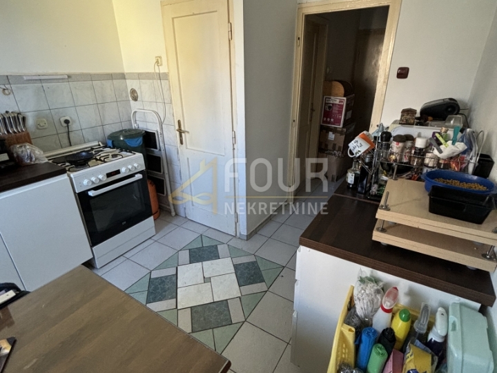 Rijeka, Donja Vežica, 47.97m2, 2skl, lođa