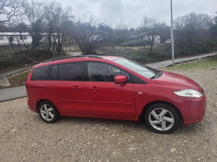 Mazda 5, 7 sjedala