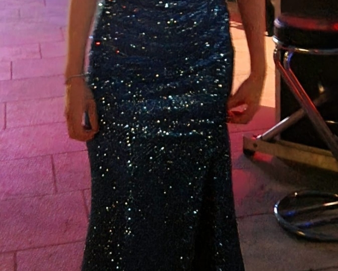 2 prekrasne haljine za svečanosti