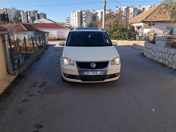 VW Touran