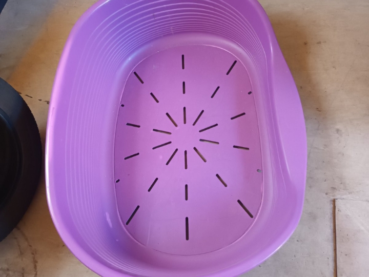 Boks i ležaljka za psa