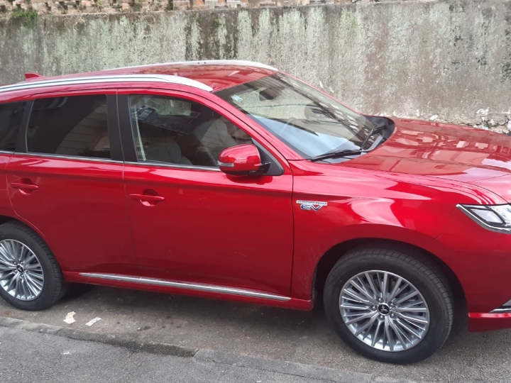 Mitsubishi PHEV 11/21