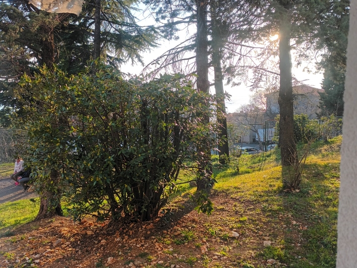 Najam stana 52m2, Pećine